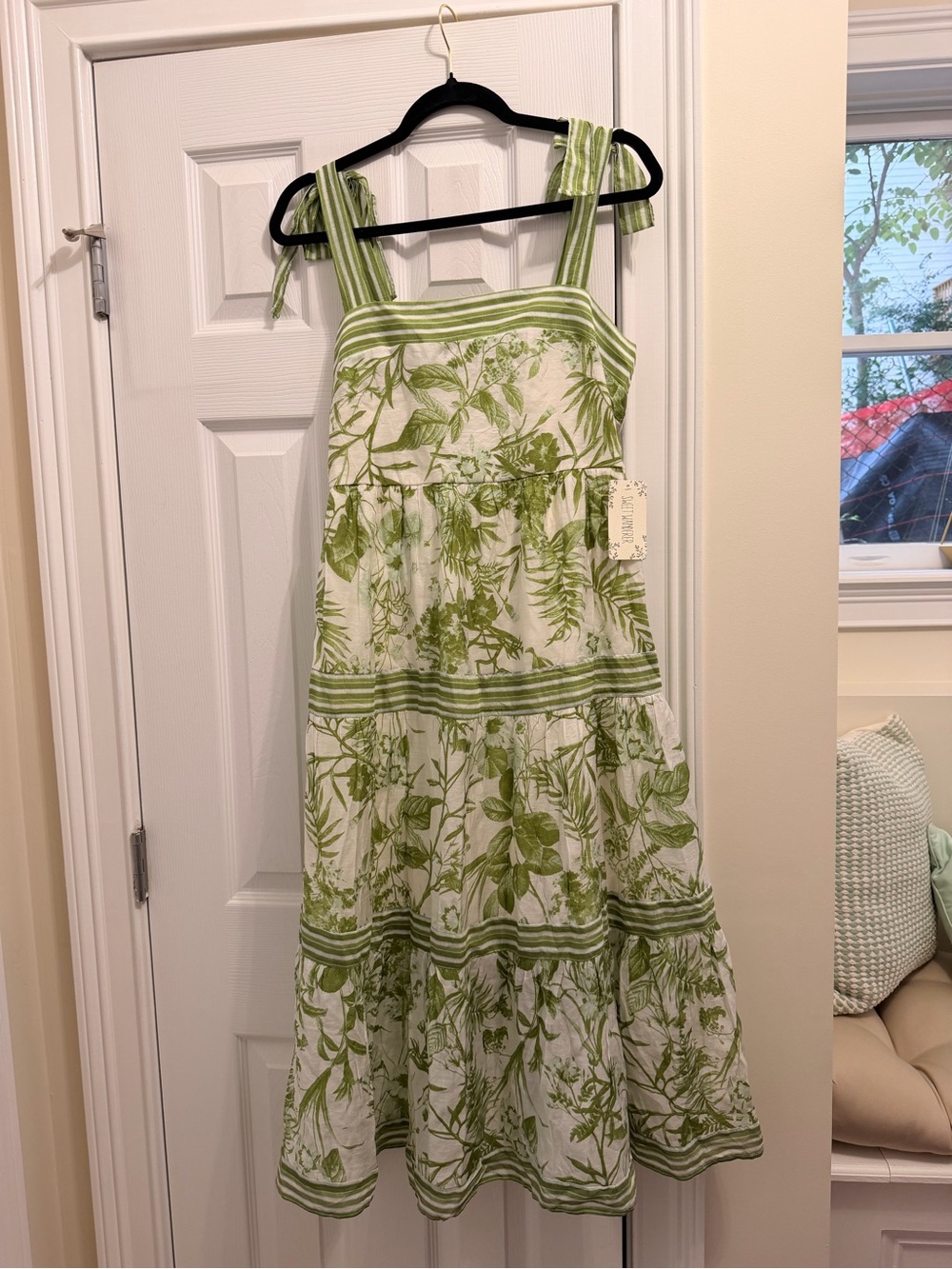 Sweet Wanderer Green and White Floral Tie-Strap Sundress - Picture 2 of 7